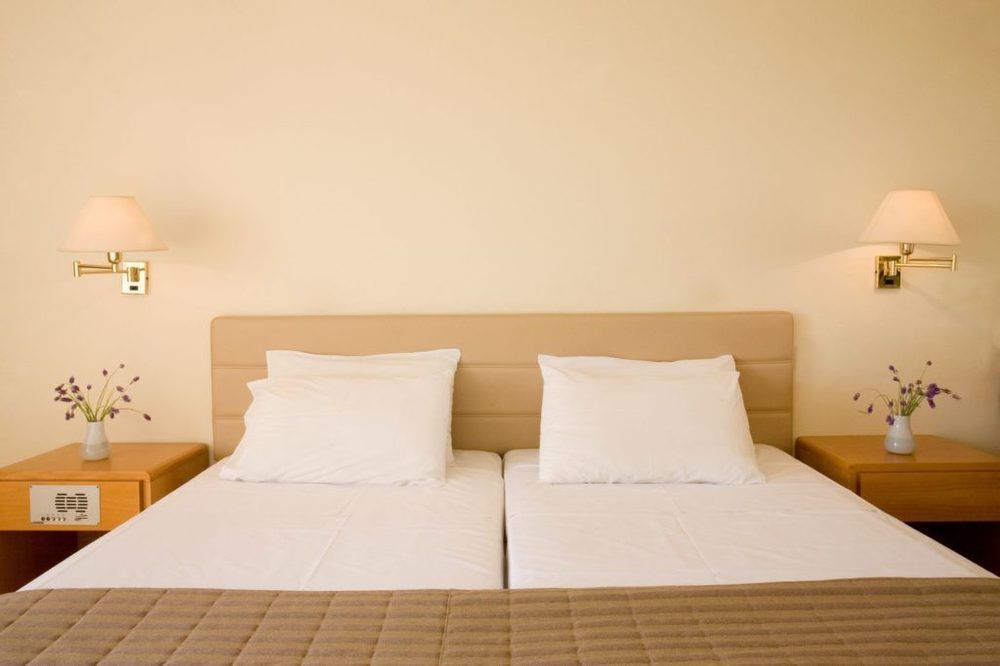 Nissi Park Otel 3*