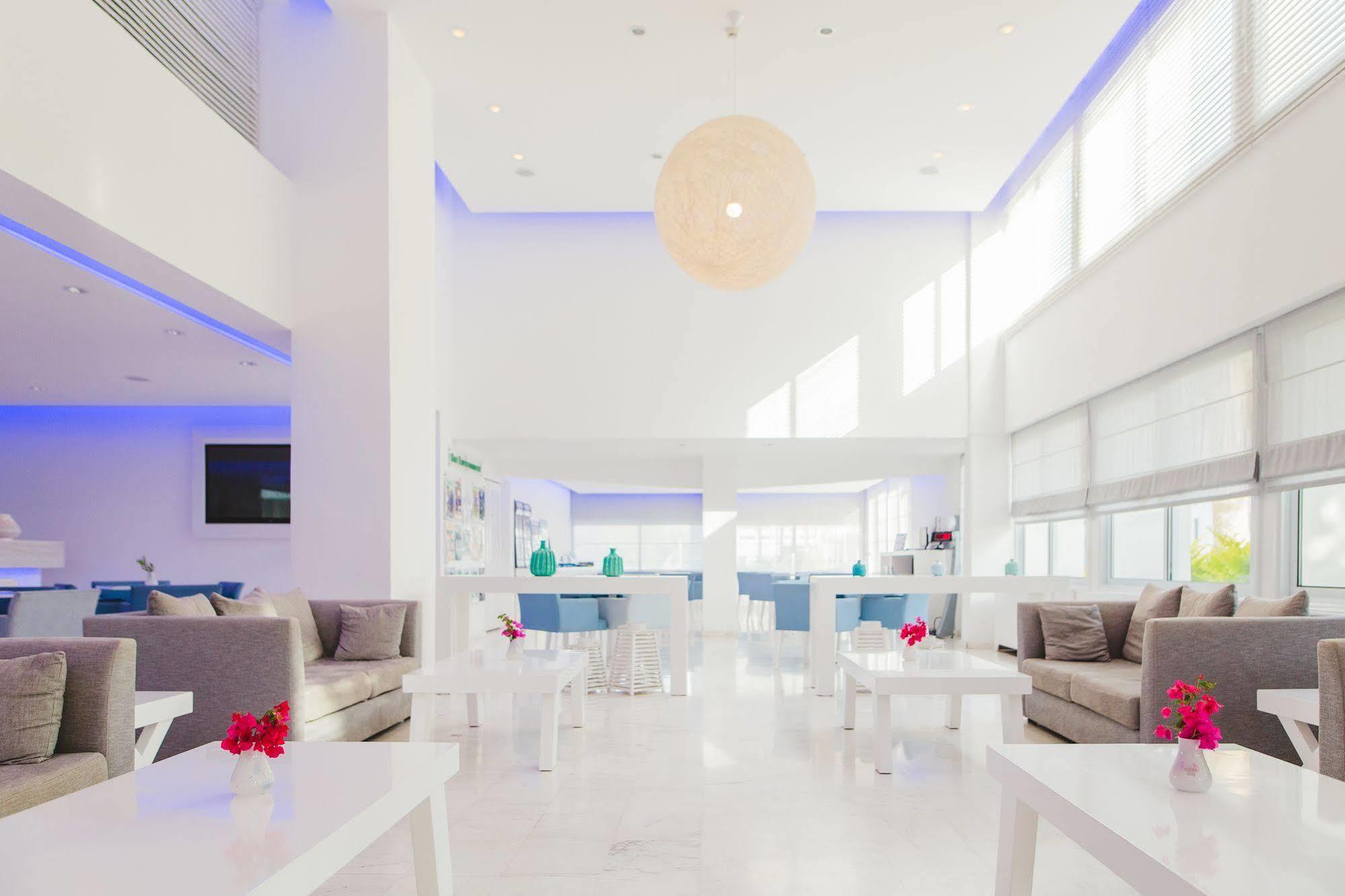 Otel Nissi Park Aya Napa